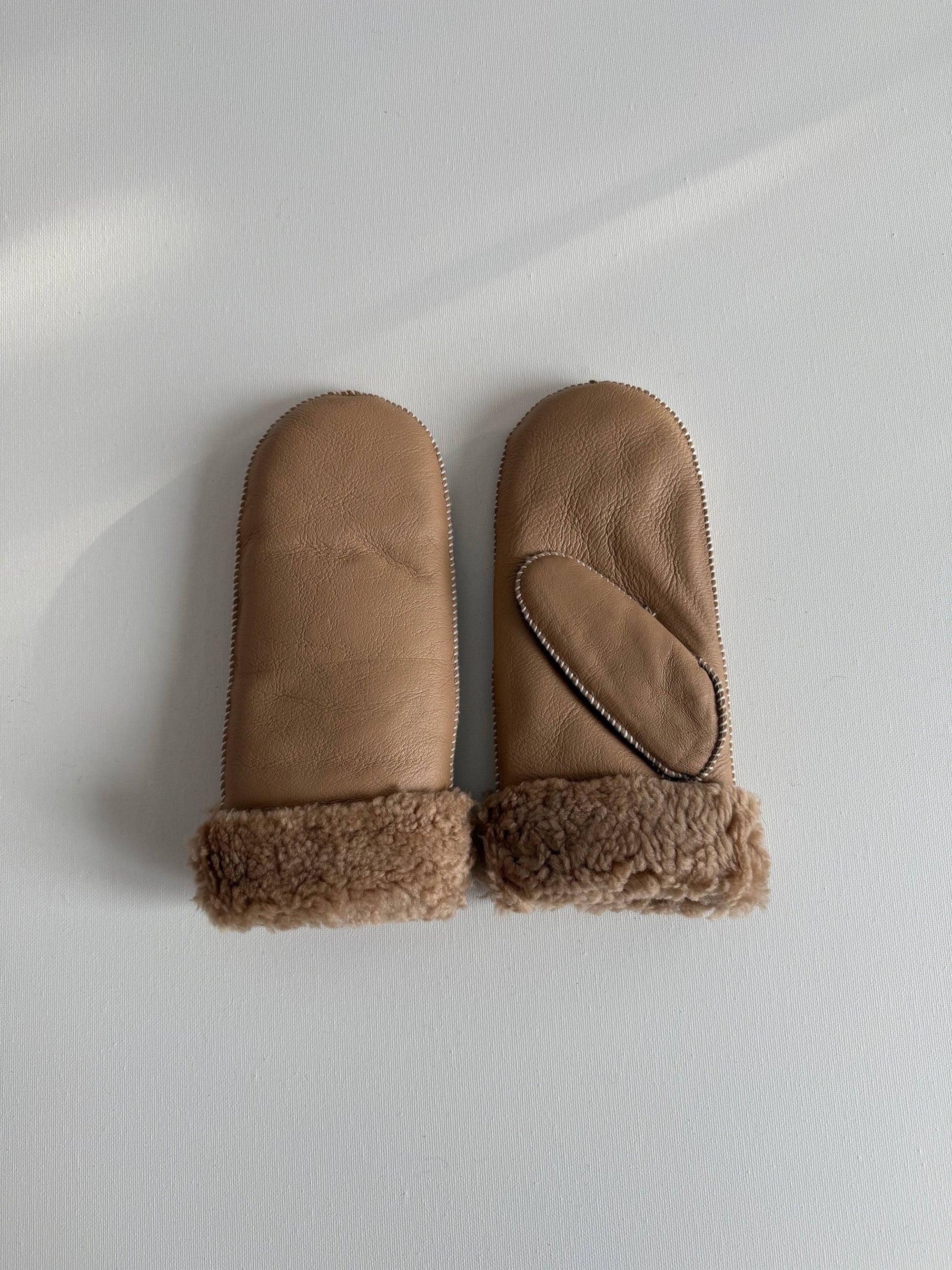 Billy Bamboo Shearling Mittens
