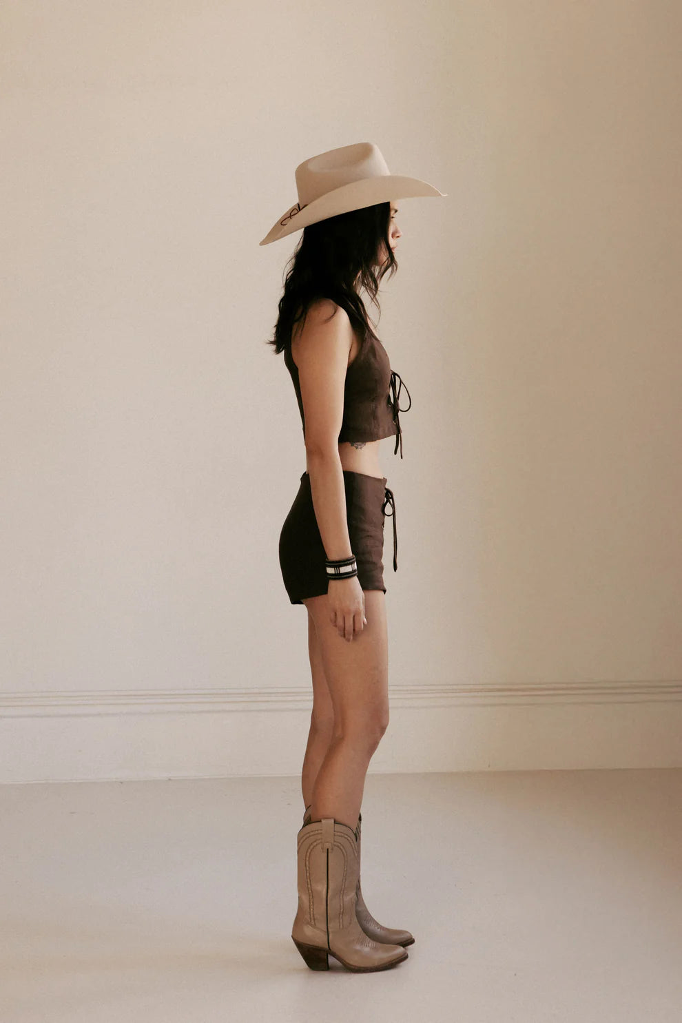 Hendriks | Martina Lace Up Shorts | Chocolate