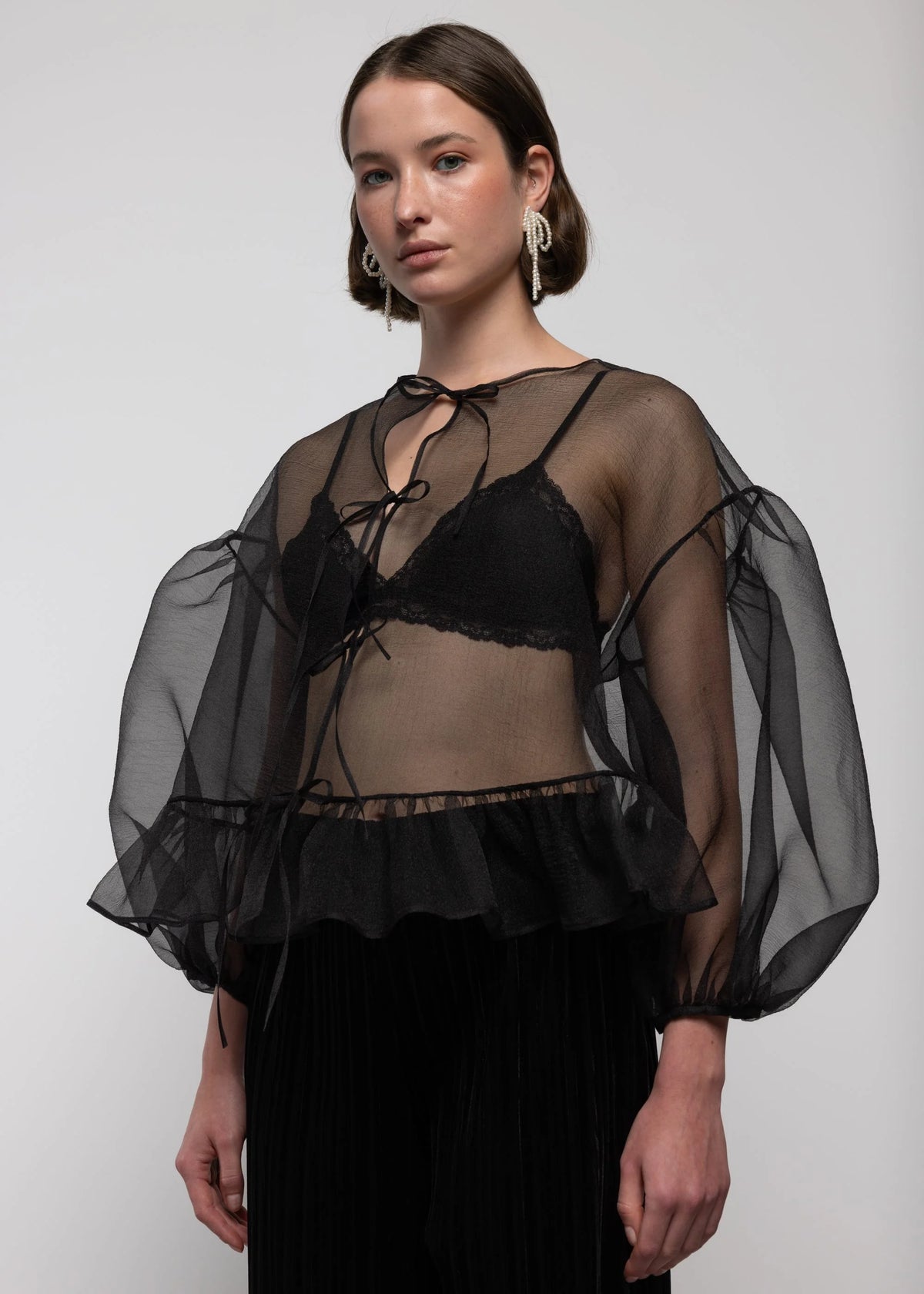 Esthé | Volume Organza Bow Top | Black