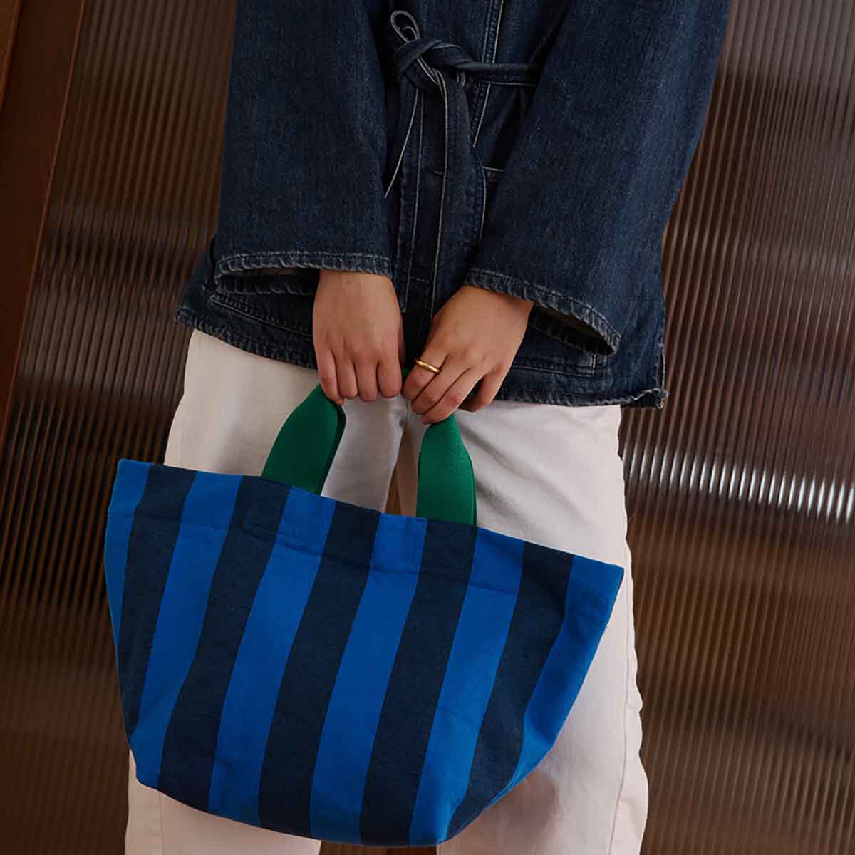 The Zipper Tote | Night Blue Big Stripe