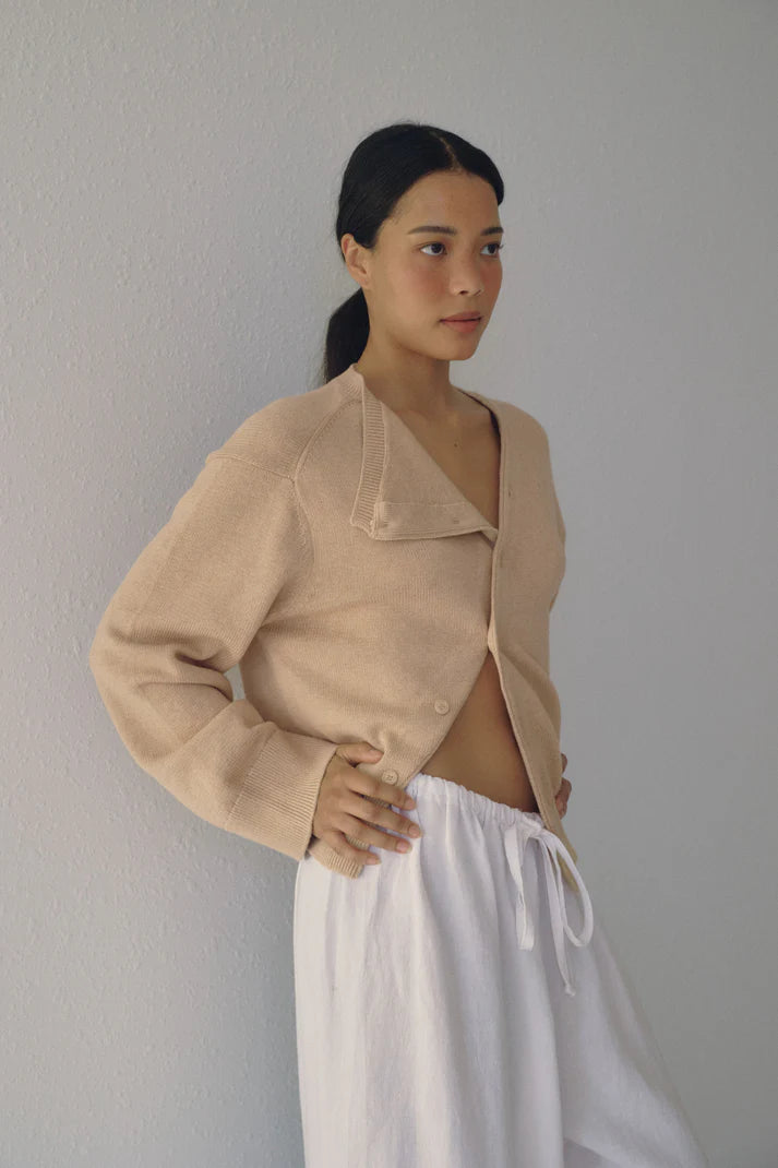 Bohème | The Asymmetric  Knit | Dune