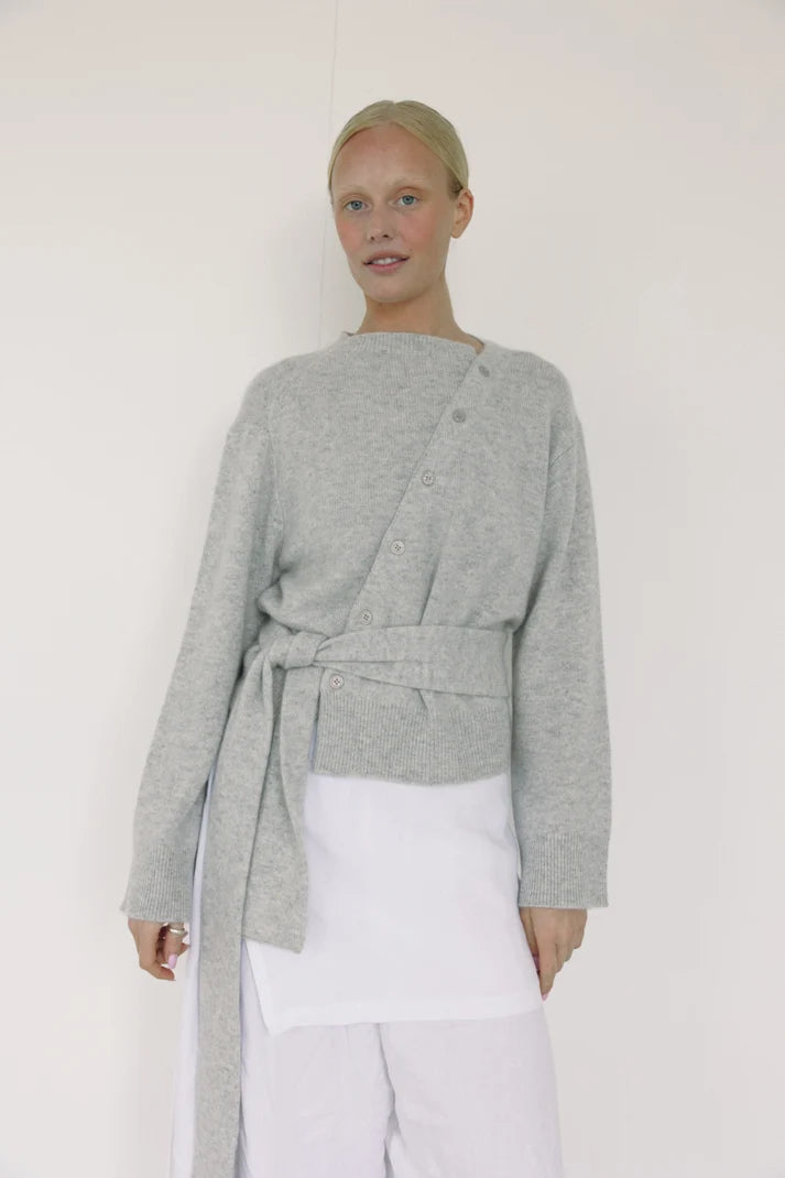 Bohème | The Asymmetric Cashmere Knit |Grey