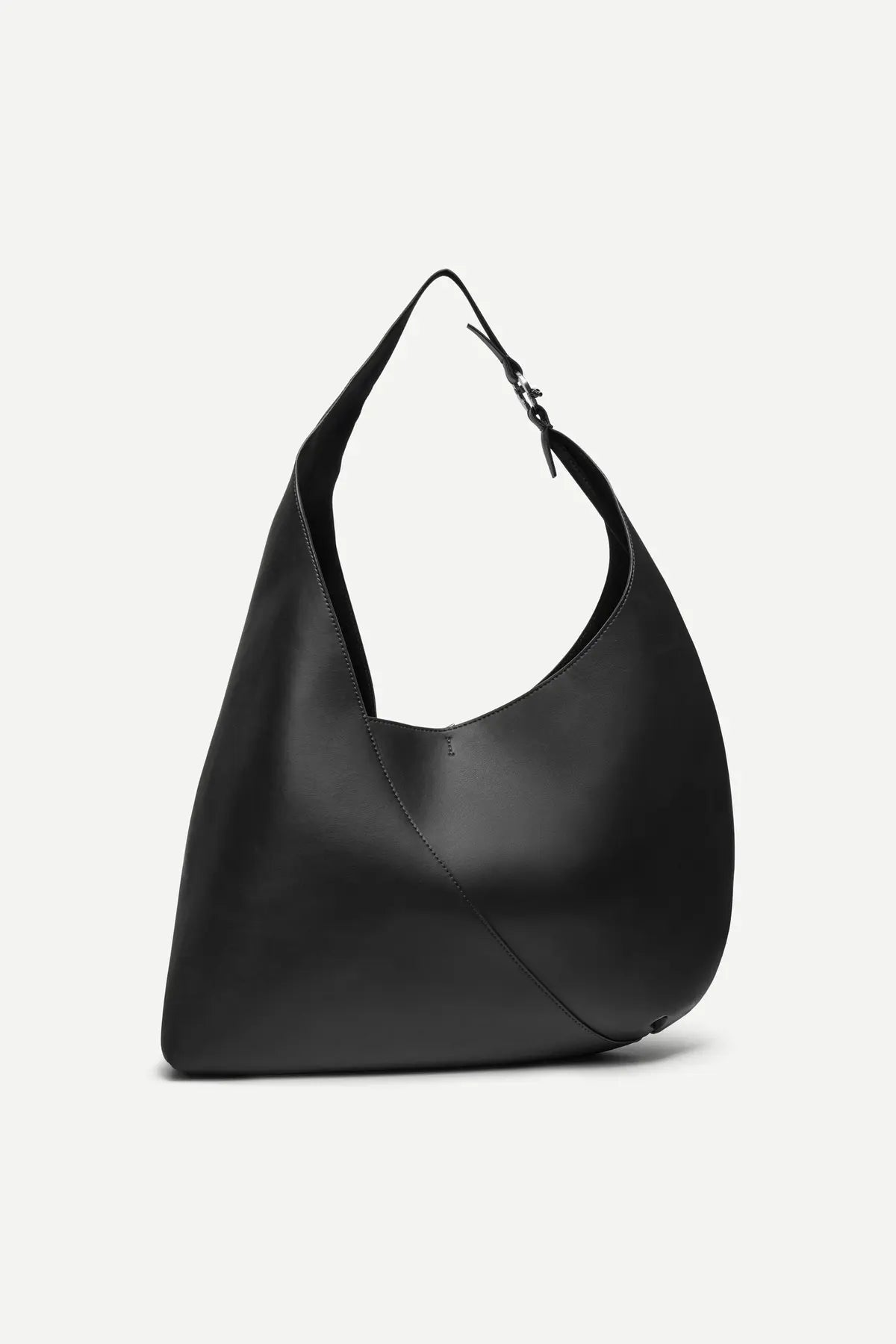 Samsoe | Sakaia Leather Shoulder Bag | Black