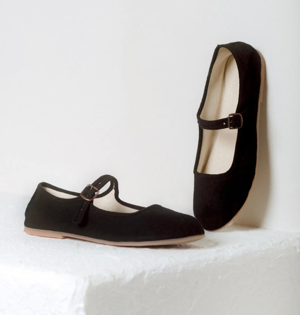Small Lot Classic Mary Jane | Black