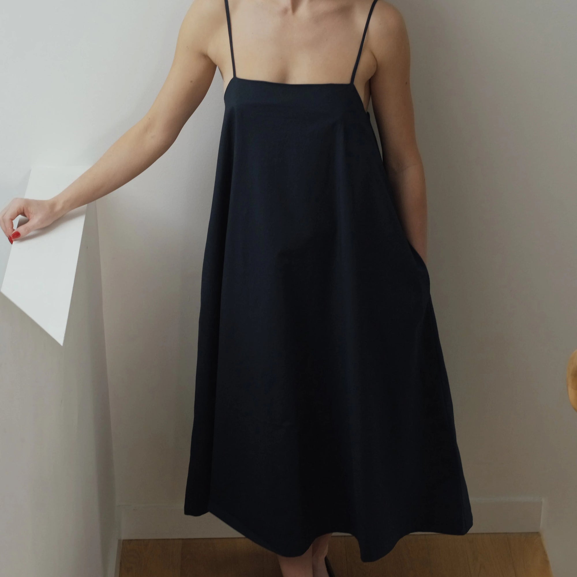 Volay | The Midi Tie Back Dress | Black