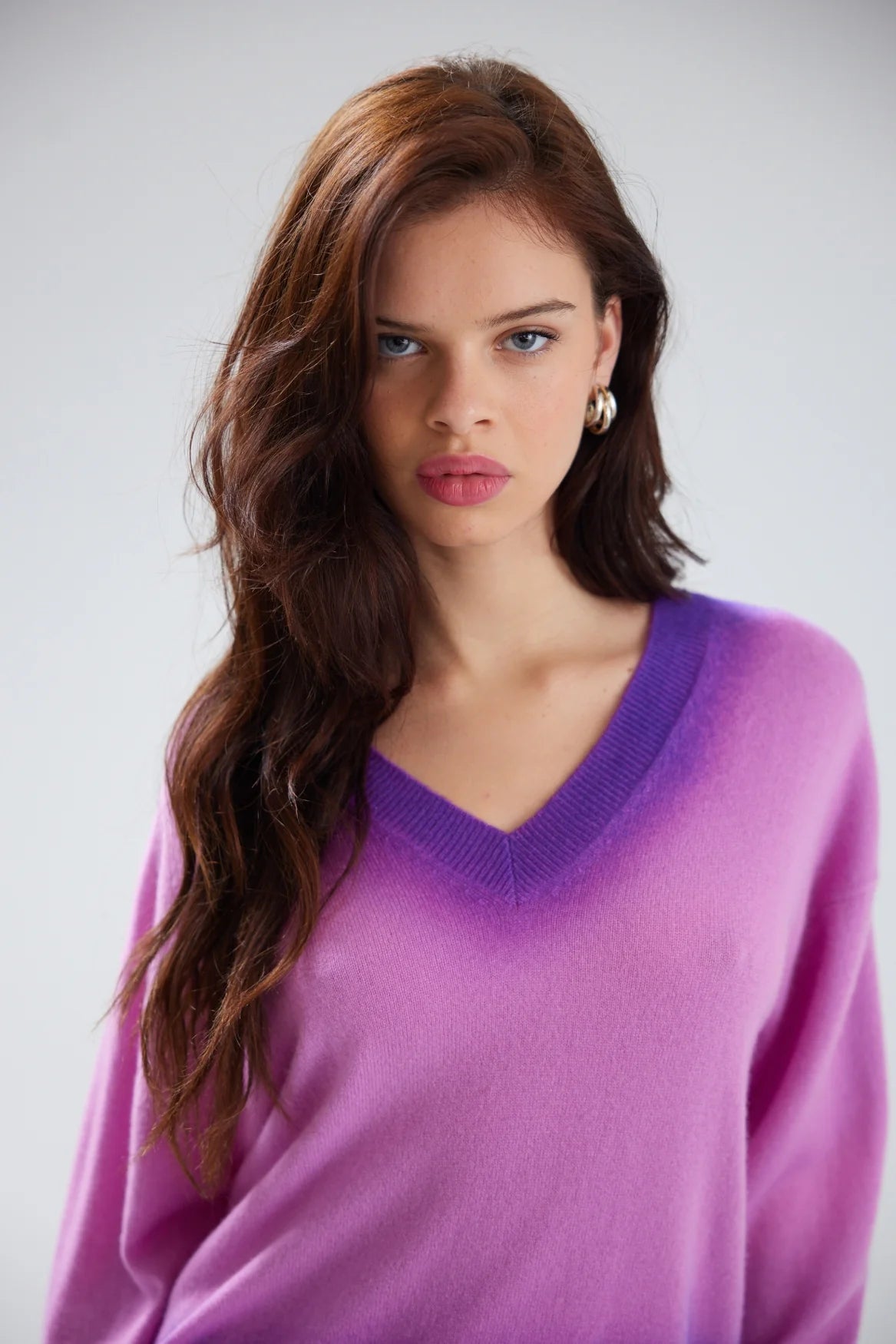 Colorush| Alora Dip Cashmere V neck | Quartz