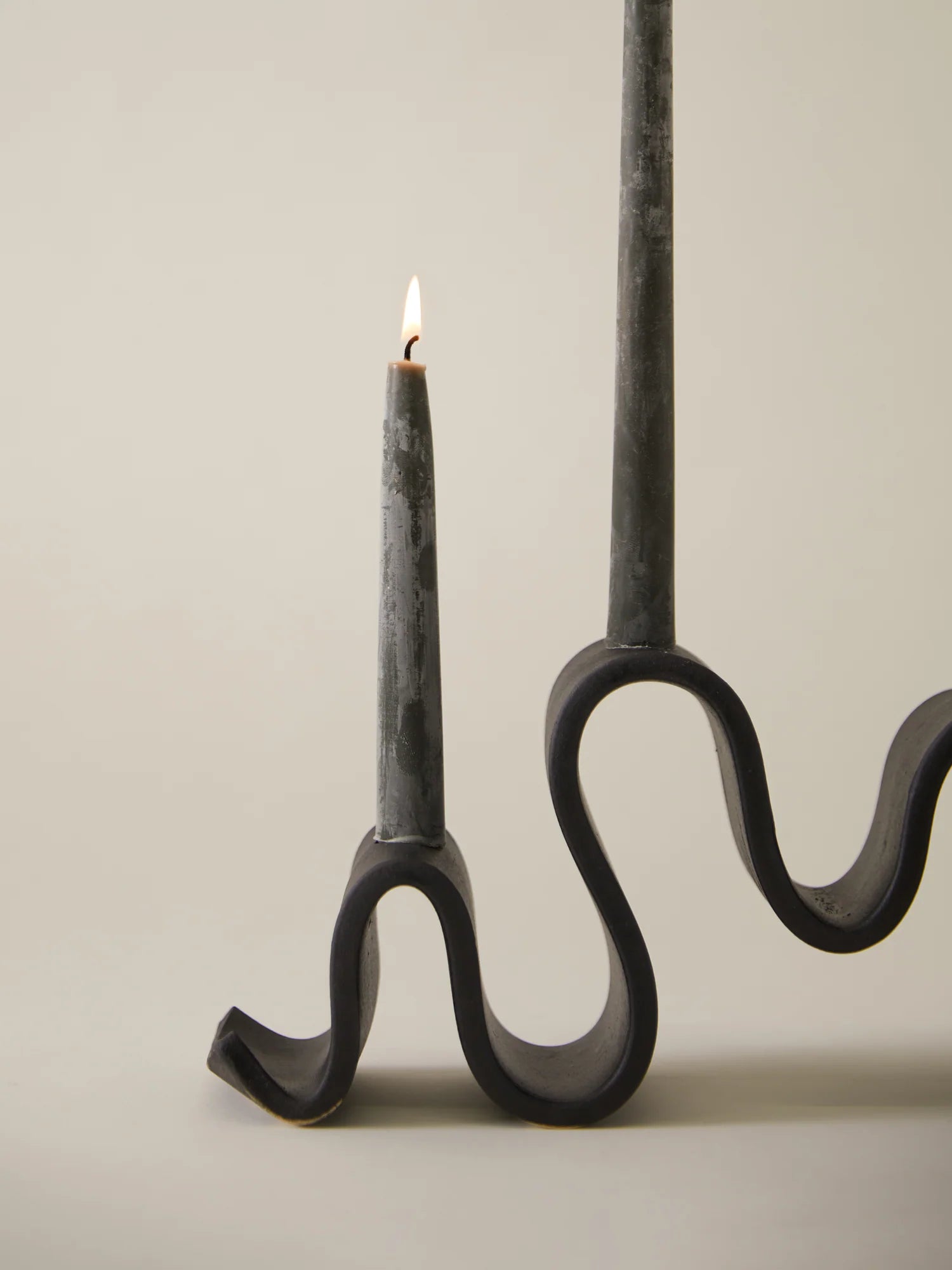 Virginia Sin Wyat Candelabra | Black