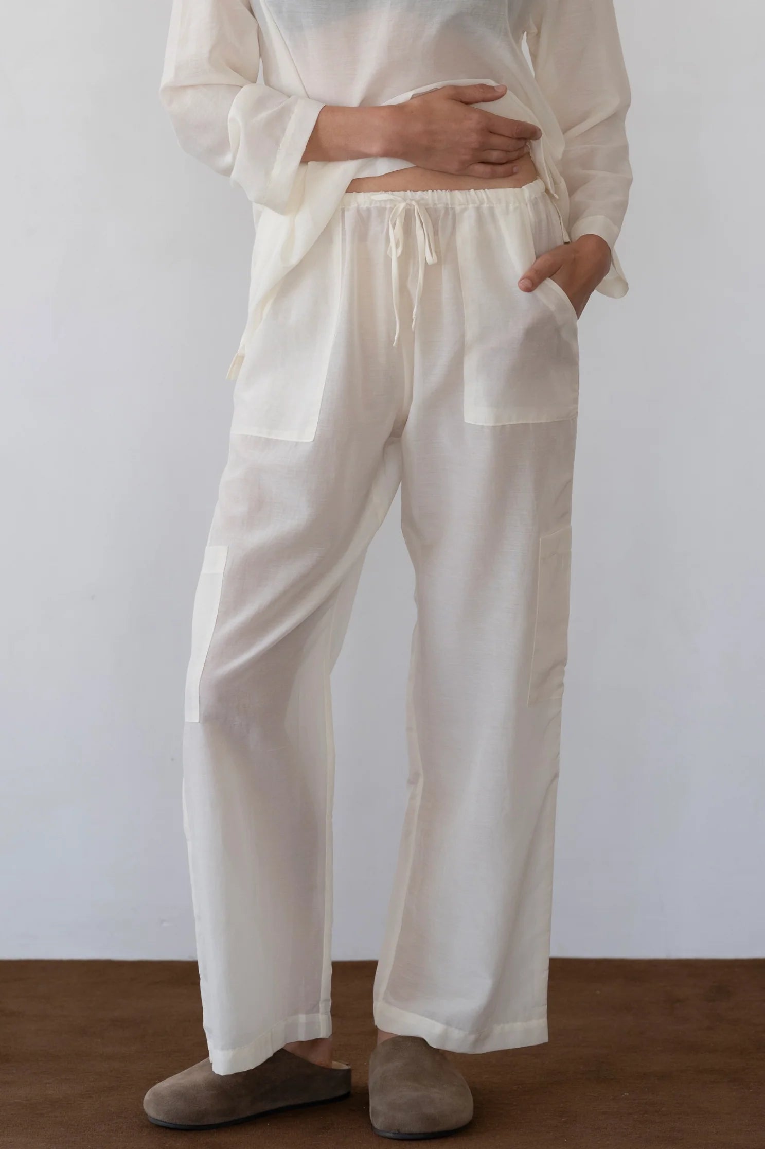 Donni |The Silk Cotton Sheer Cargo Pant | Creme