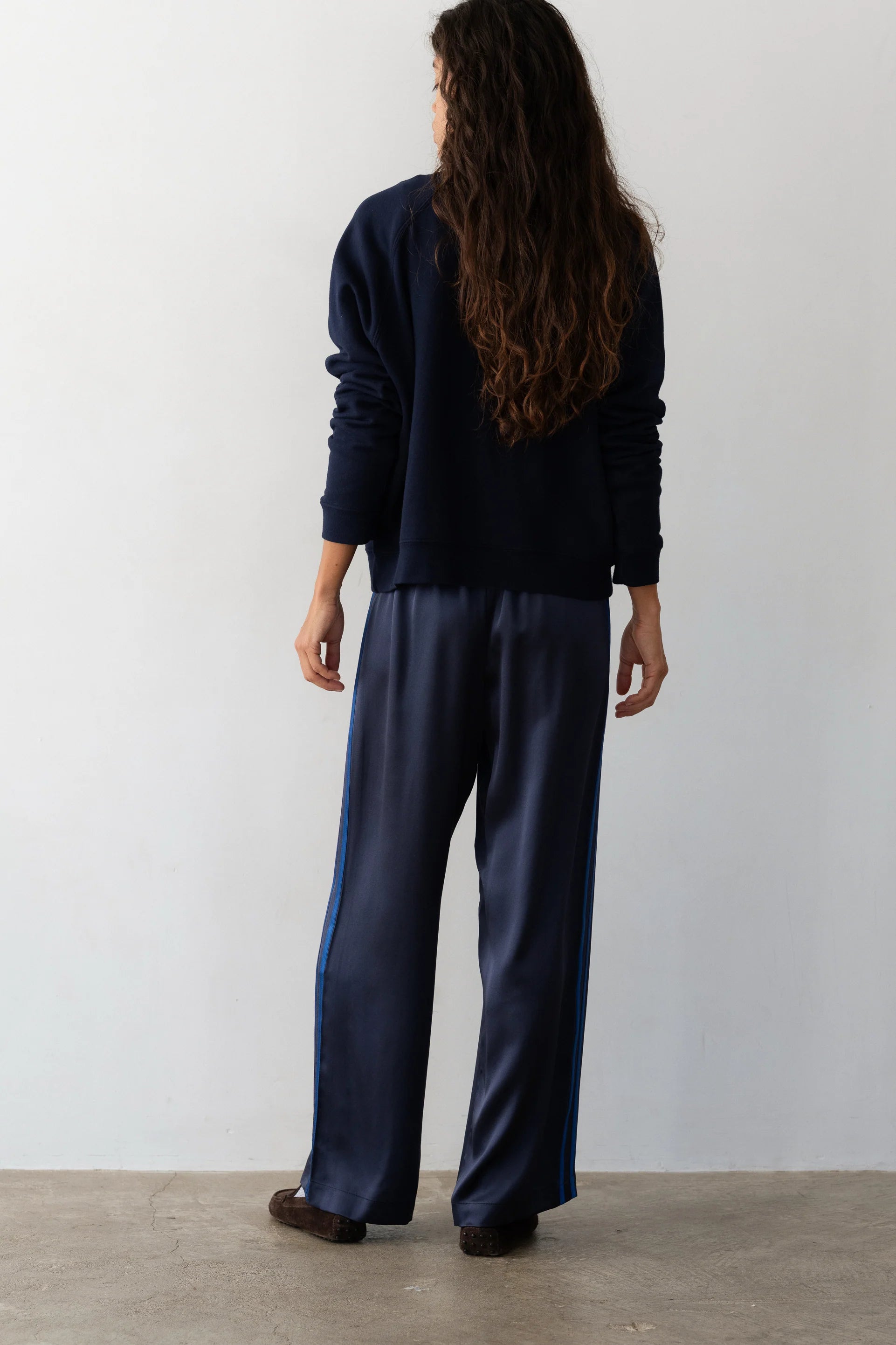 Donni Silk Stripe Simple Pant | Navy/Blueberry