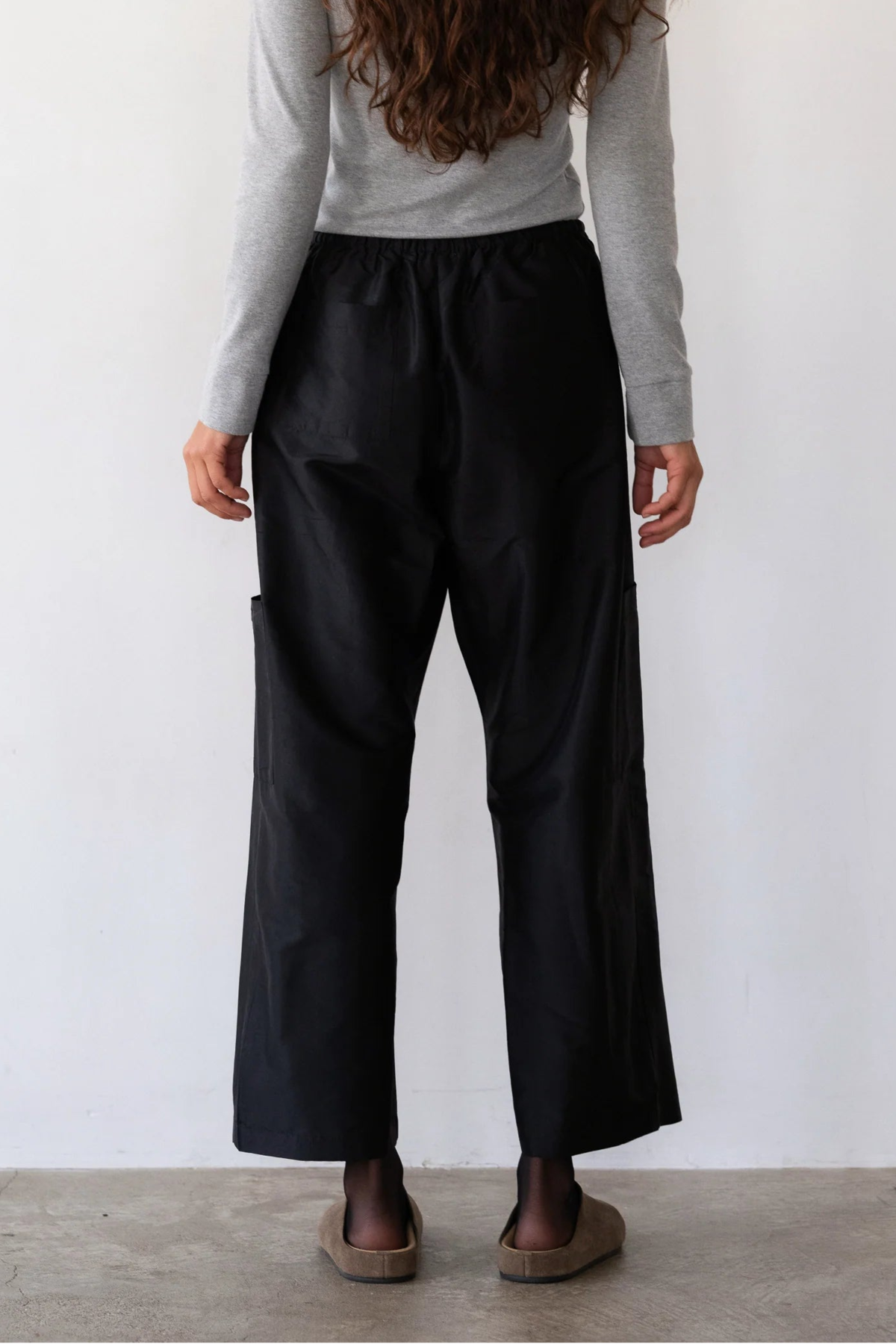 Donni |The Taffeta Drawstring Cargo Pant | Jet