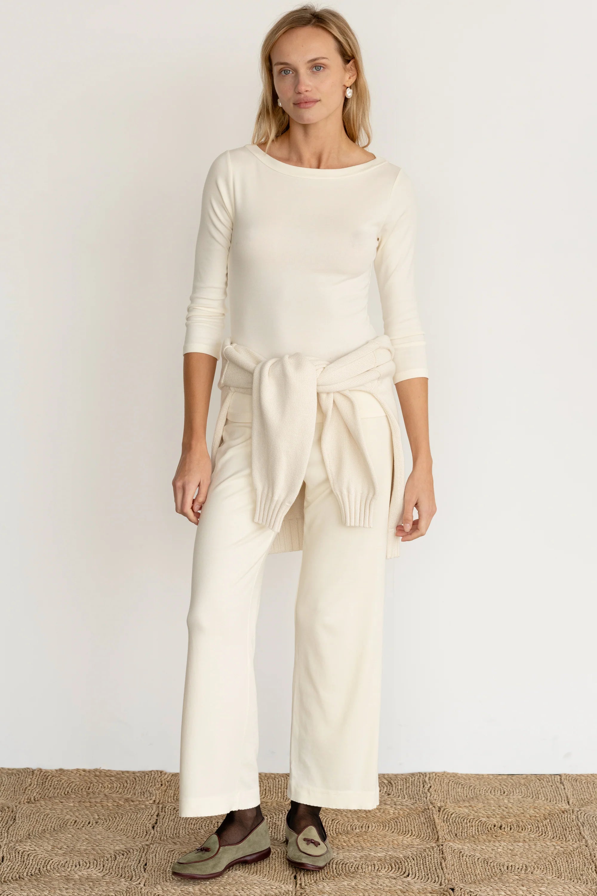 Donni The Baby Rib Scallop Pant | Creme