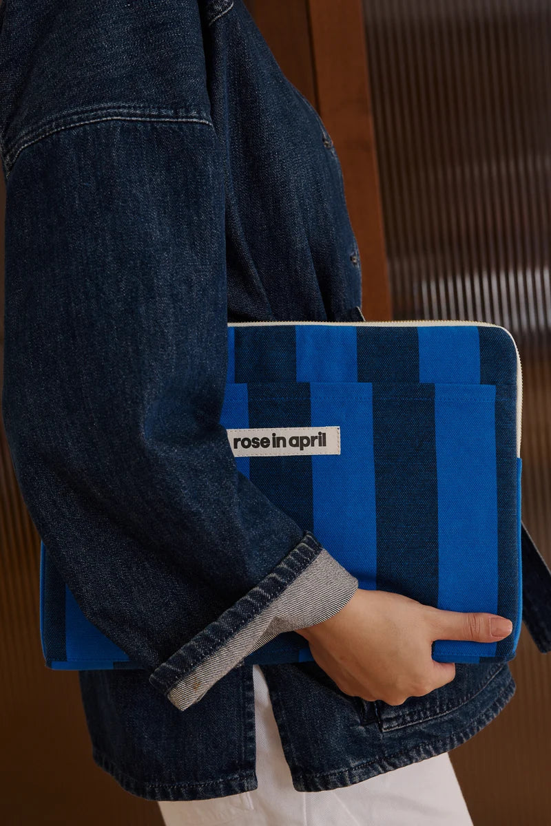 The Laptop Sleeve | Night Blue Big Stripe