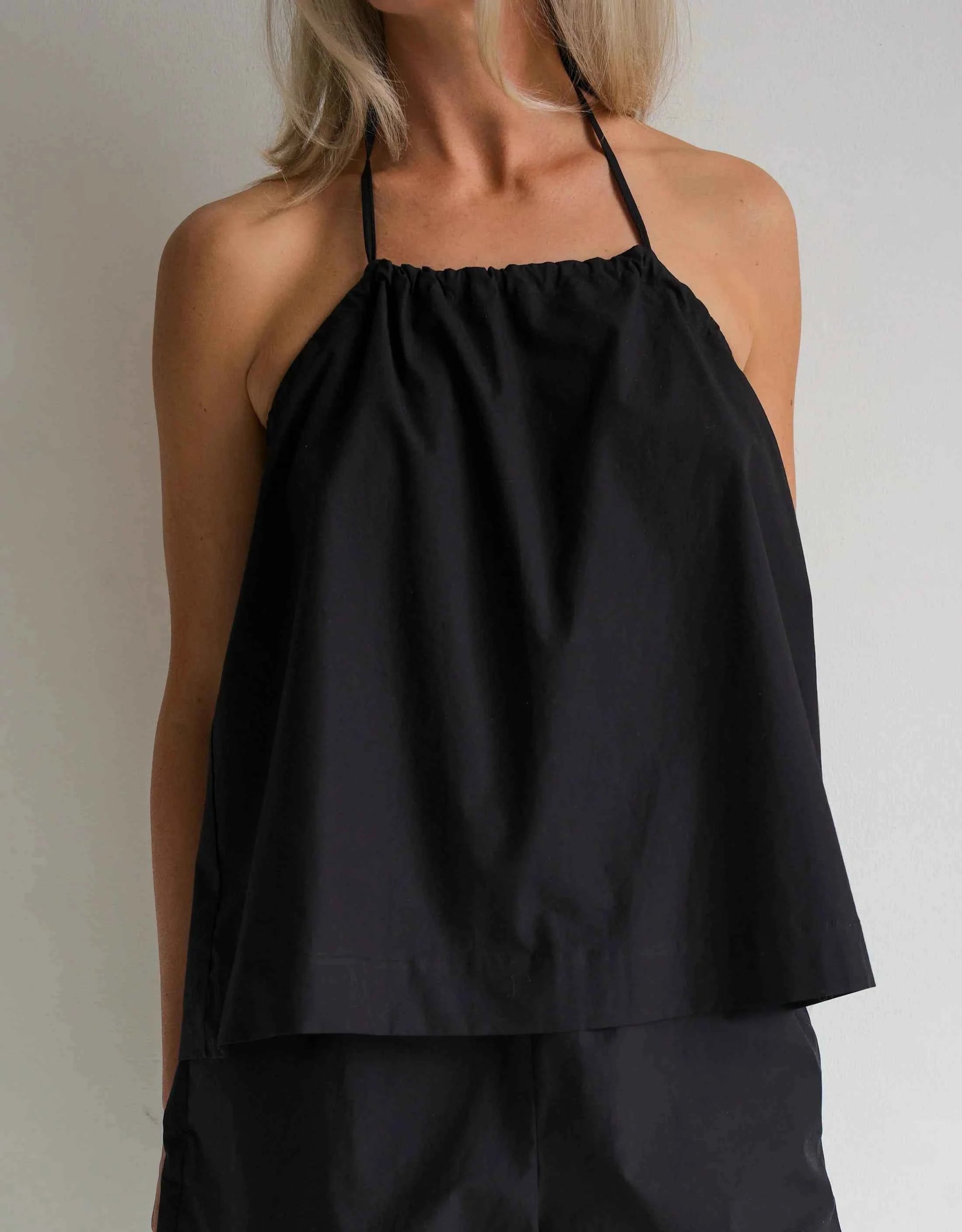 Volay | The Tie Back Halter Top | Black