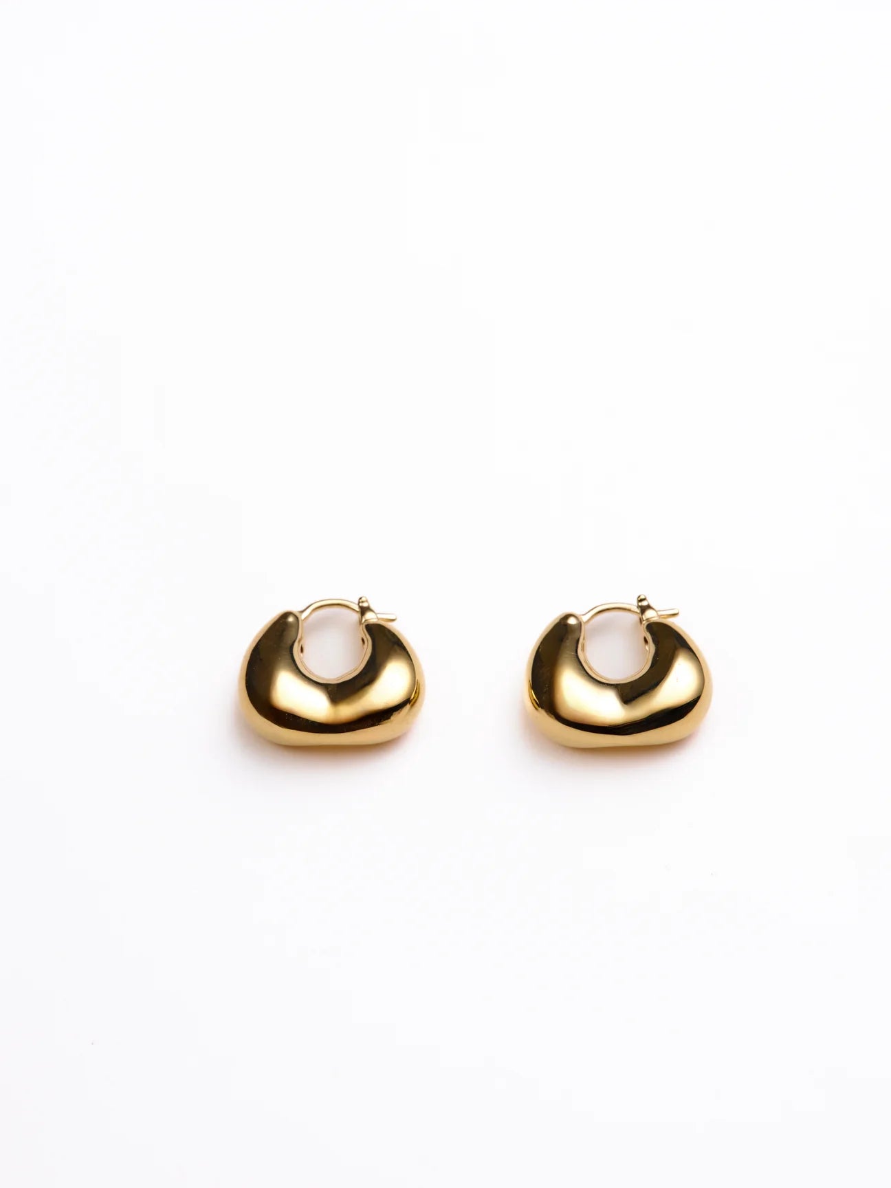 THEIR| Lucy Chunky Huggie | Gold