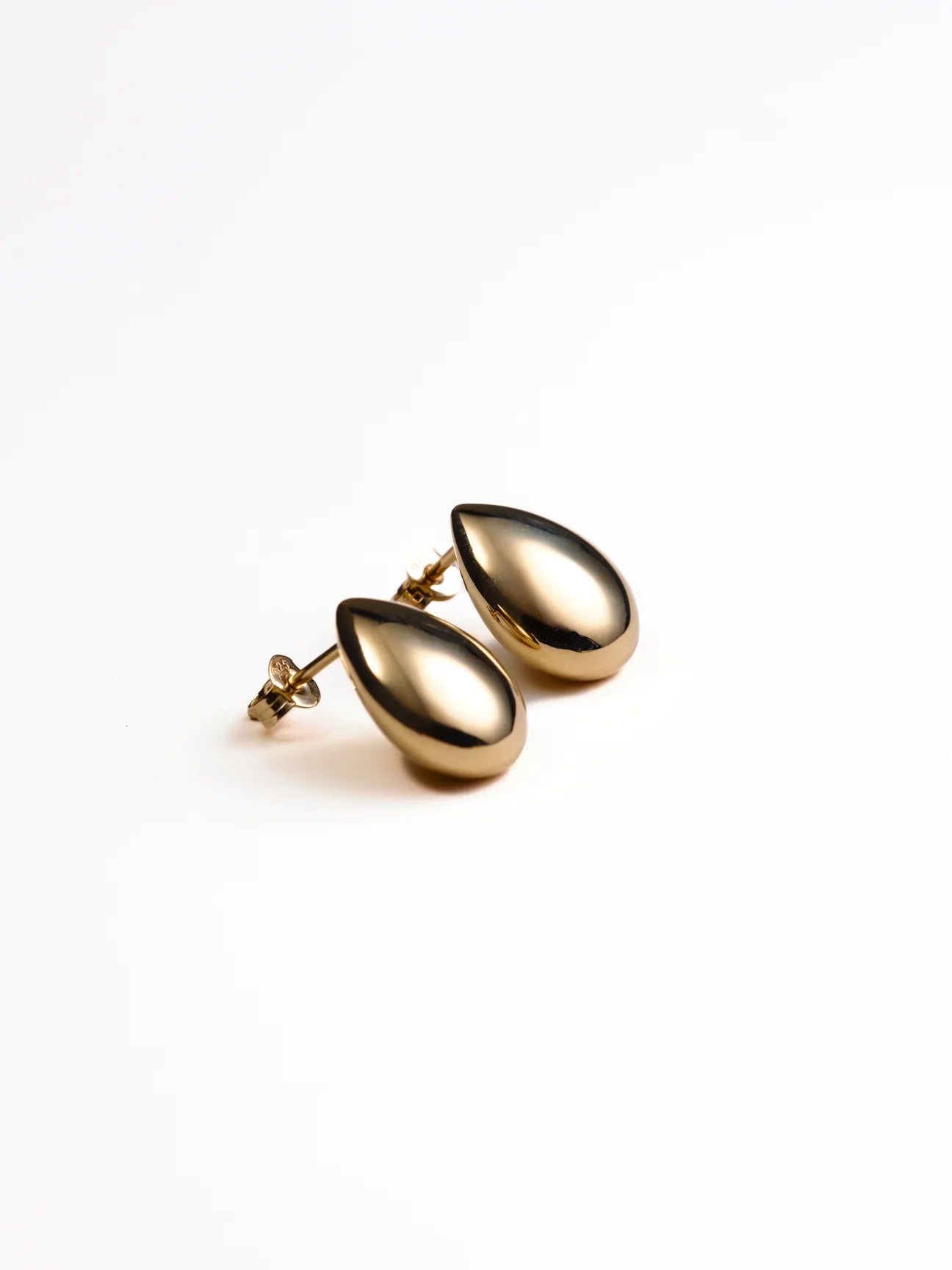 THEIR| Hannah Teardrop Studs | Gold - Paloma