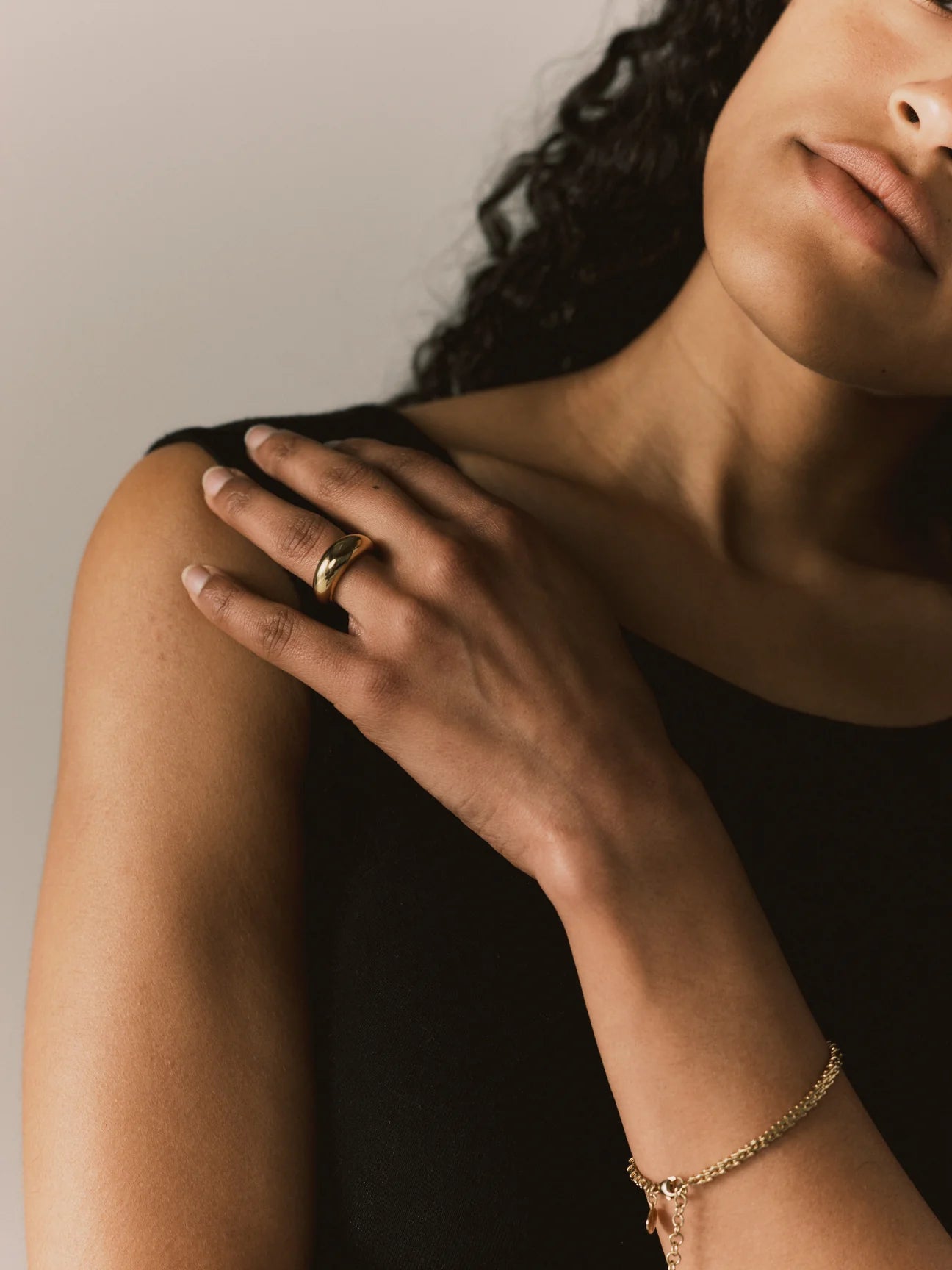 THEIR| Natalie Thick Dome Ring | Gold - Paloma