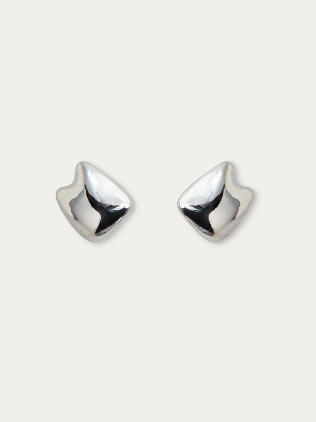 Vimeria | Meer Studs | Silver