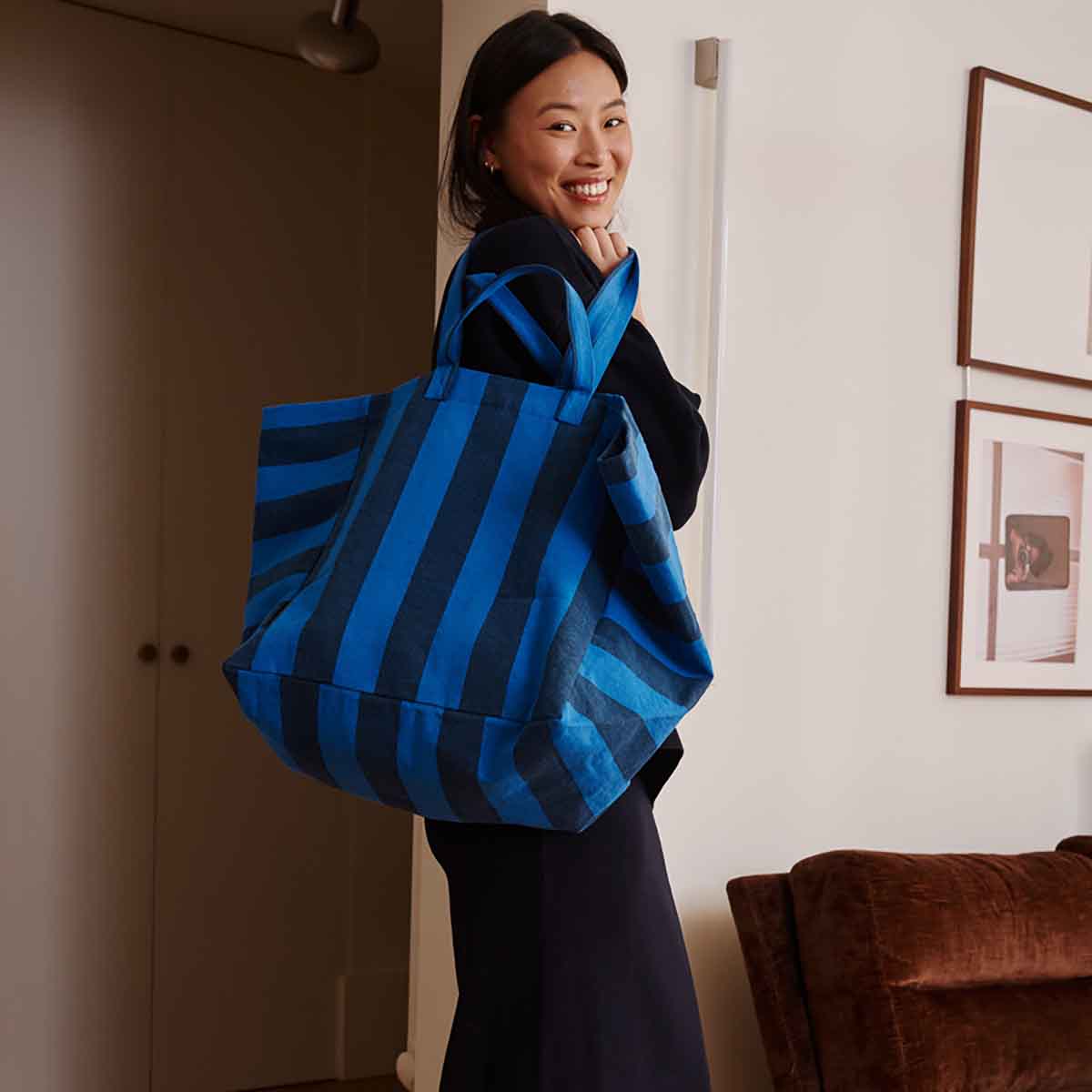 The Big Bag | Night Blue Big Stripe